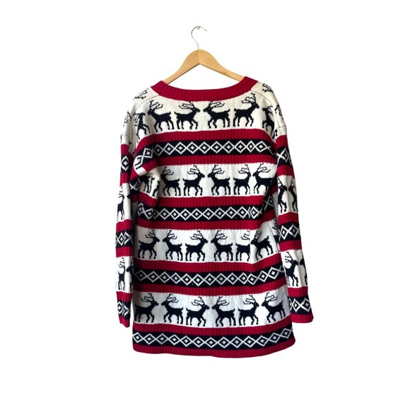V28 Womens Ugly Christmas Cardigan Sweater XL Button Oversized Reindeer Long - Picture 3 of 6